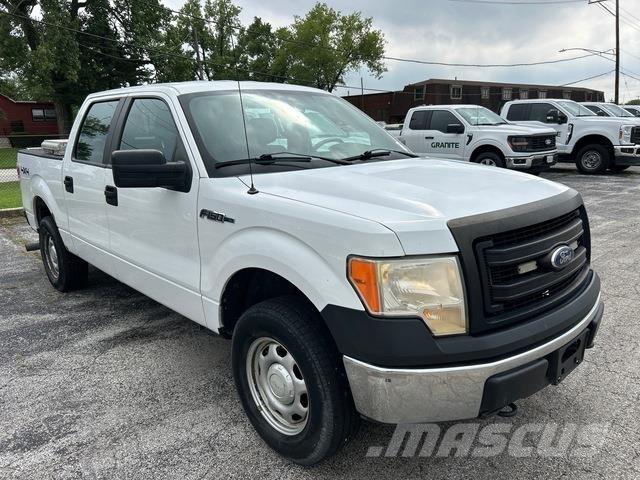 Ford F-150 شاحنات خفيفة/مفصلية الجوانب