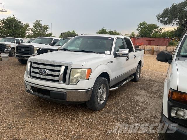 Ford F-150 شاحنات خفيفة/مفصلية الجوانب