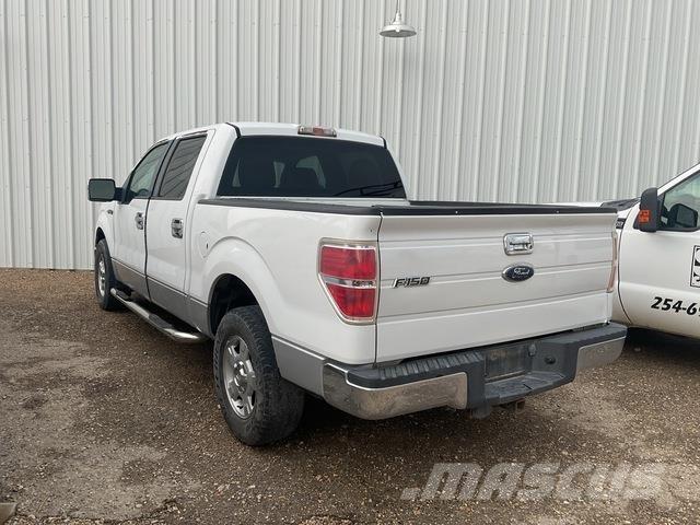 Ford F-150 شاحنات خفيفة/مفصلية الجوانب