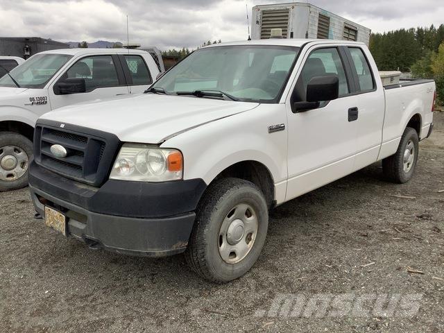 Ford F-150 شاحنات خفيفة/مفصلية الجوانب