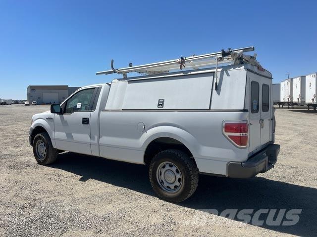 Ford F-150 شاحنات خفيفة/مفصلية الجوانب