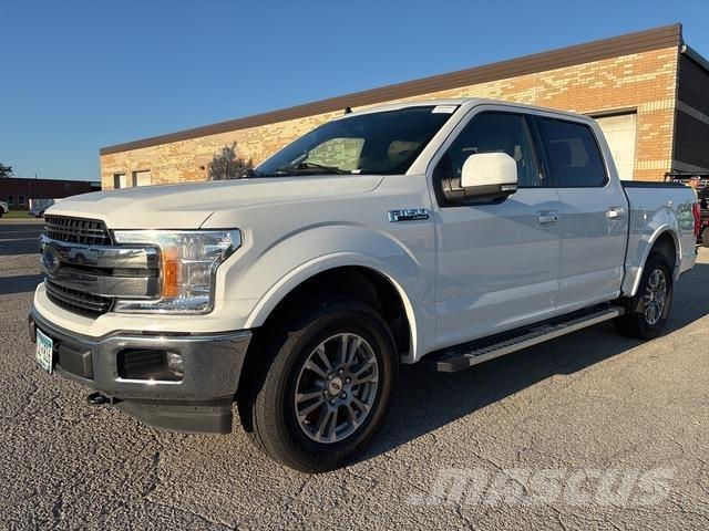 Ford F-150 شاحنات خفيفة/مفصلية الجوانب