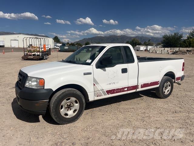 Ford F-150 شاحنات خفيفة/مفصلية الجوانب