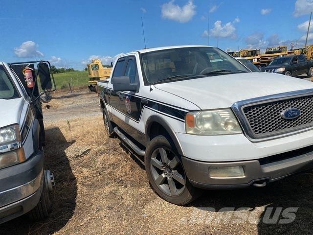 Ford F-150 شاحنات خفيفة/مفصلية الجوانب