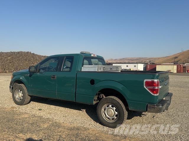 Ford F-150 شاحنات خفيفة/مفصلية الجوانب