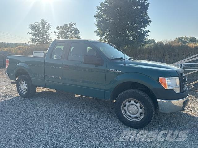 Ford F-150 شاحنات خفيفة/مفصلية الجوانب