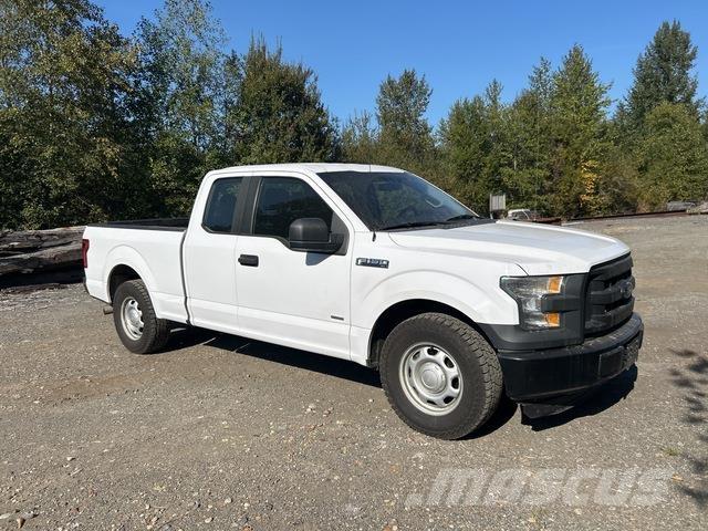 Ford F-150 شاحنات خفيفة/مفصلية الجوانب