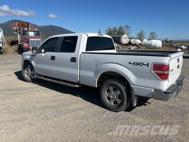 Ford F-150 شاحنات خفيفة/مفصلية الجوانب