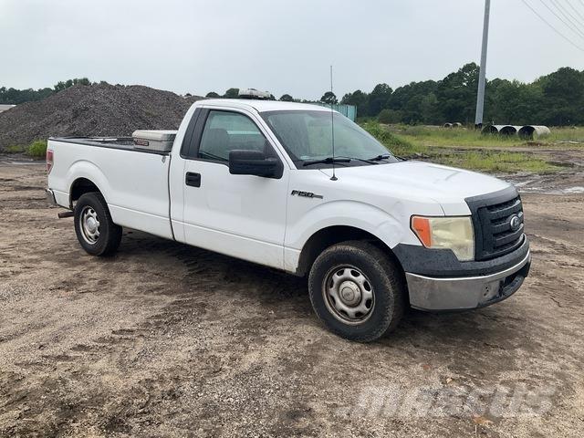 Ford F-150 شاحنات خفيفة/مفصلية الجوانب