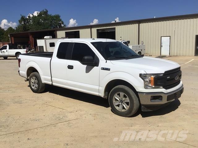 Ford F-150 شاحنات خفيفة/مفصلية الجوانب