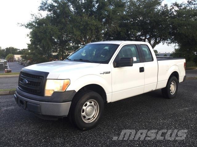 Ford F-150 شاحنات خفيفة/مفصلية الجوانب