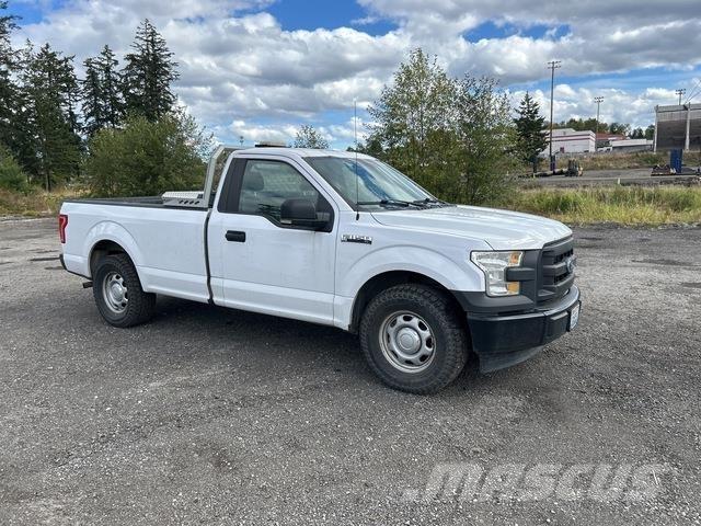 Ford F-150 شاحنات خفيفة/مفصلية الجوانب