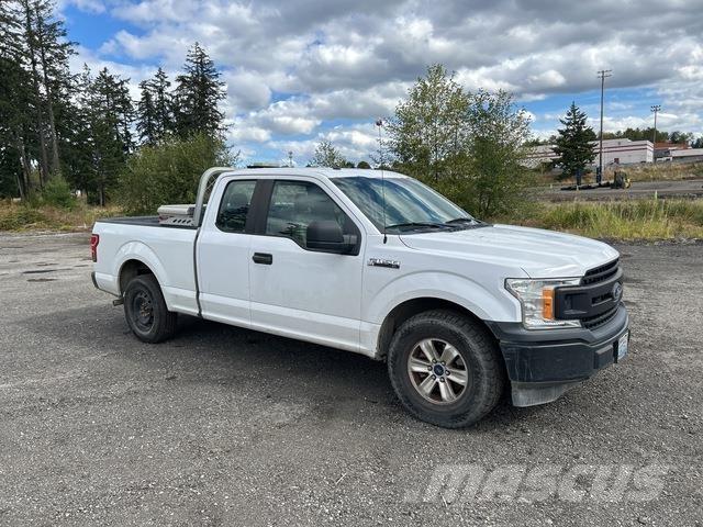 Ford F-150 شاحنات خفيفة/مفصلية الجوانب