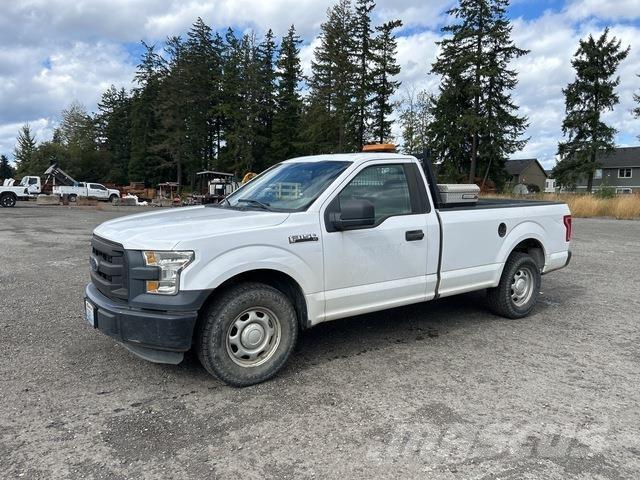 Ford F-150 شاحنات خفيفة/مفصلية الجوانب