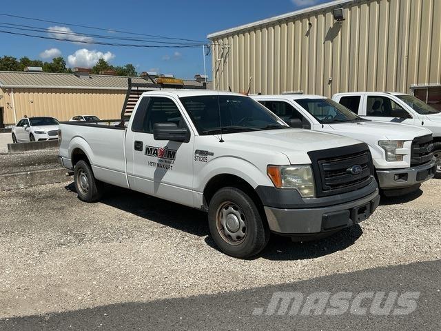 Ford F-150 شاحنات خفيفة/مفصلية الجوانب