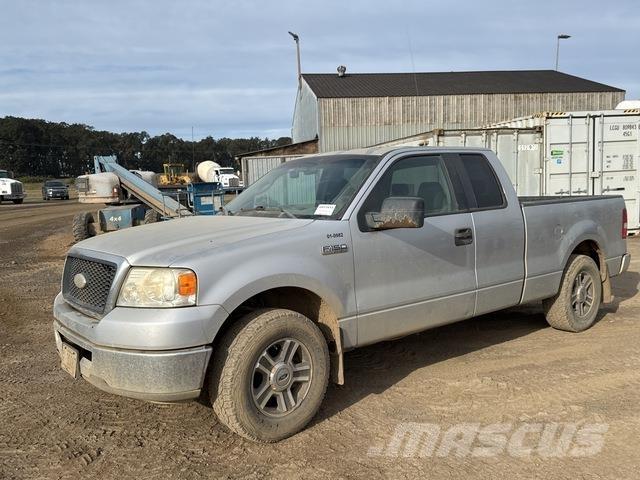 Ford F-150 شاحنات خفيفة/مفصلية الجوانب