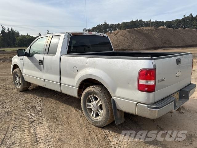 Ford F-150 شاحنات خفيفة/مفصلية الجوانب
