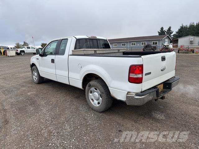 Ford F-150 شاحنات خفيفة/مفصلية الجوانب