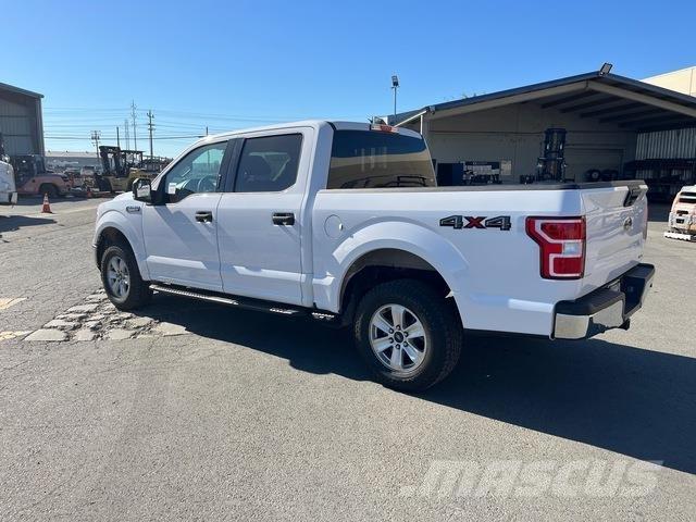 Ford F-150 شاحنات خفيفة/مفصلية الجوانب