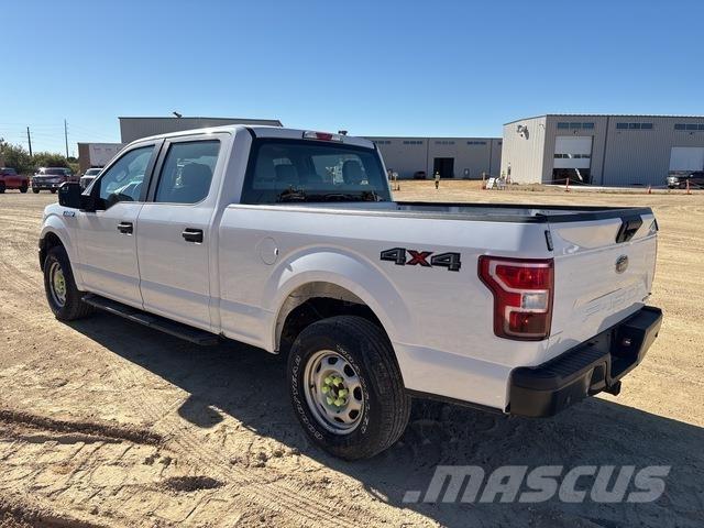Ford F-150 شاحنات خفيفة/مفصلية الجوانب