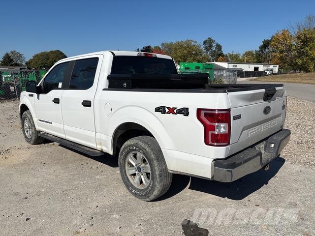 Ford F-150 شاحنات خفيفة/مفصلية الجوانب