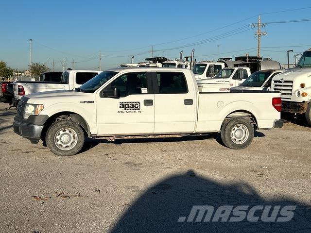 Ford F-150 شاحنات خفيفة/مفصلية الجوانب