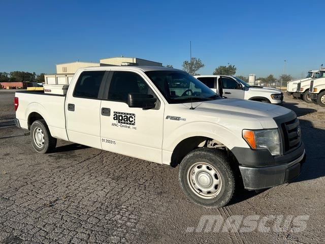 Ford F-150 شاحنات خفيفة/مفصلية الجوانب