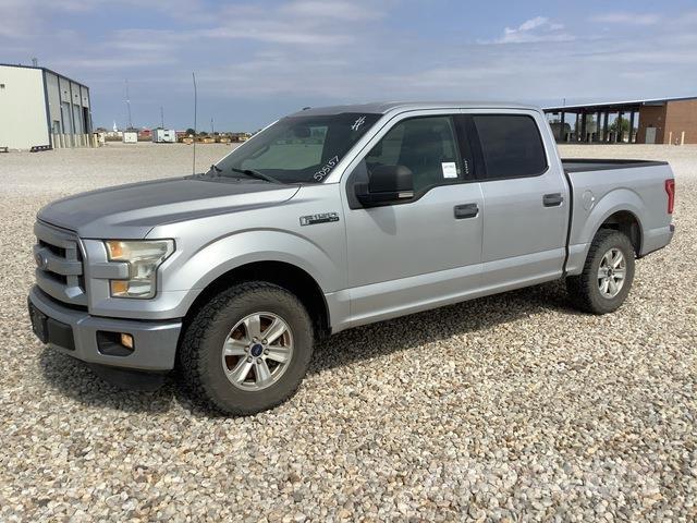 Ford F-150 شاحنات خفيفة/مفصلية الجوانب