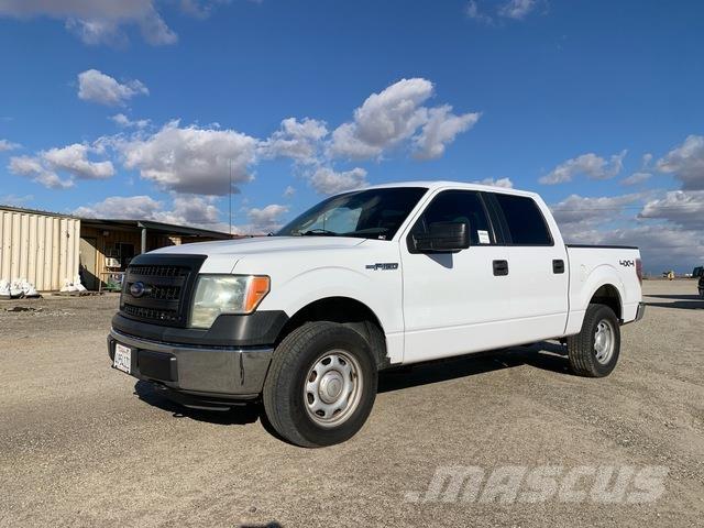 Ford F-150 شاحنات خفيفة/مفصلية الجوانب