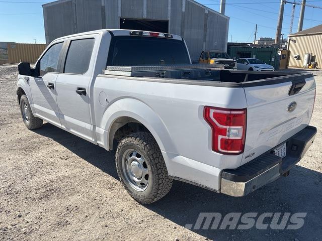 Ford F-150 شاحنات خفيفة/مفصلية الجوانب