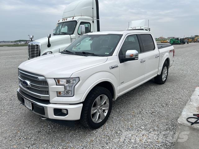 Ford F-150 شاحنات خفيفة/مفصلية الجوانب