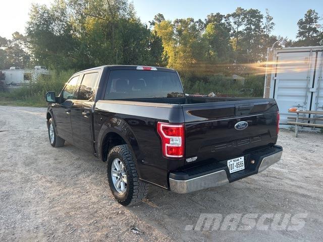 Ford F-150 شاحنات خفيفة/مفصلية الجوانب