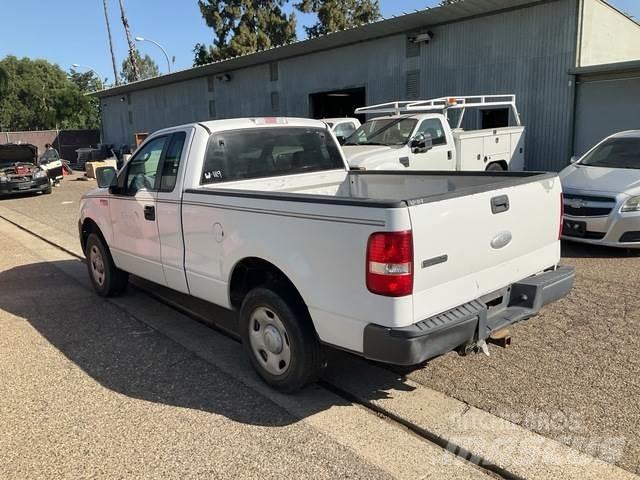 Ford F-150 STX أخرى