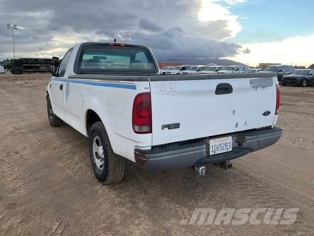 Ford F-150 XL أخرى