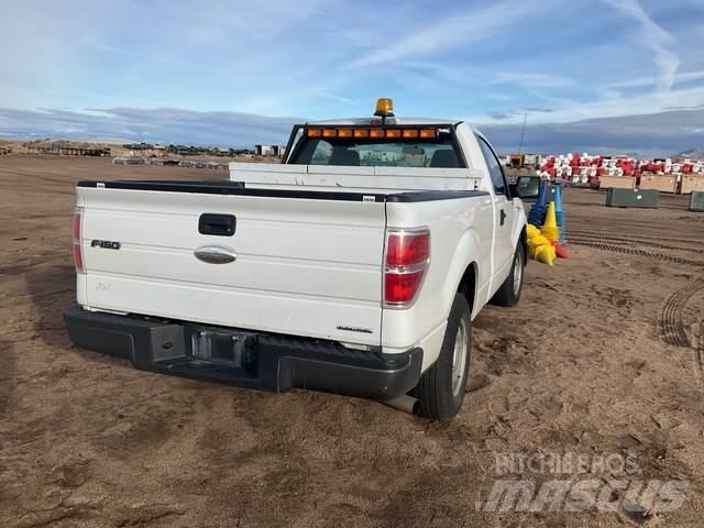 Ford F-150 XL أخرى