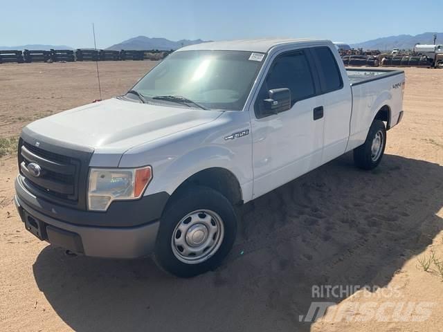Ford F-150 XL أخرى