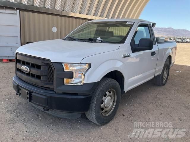 Ford F-150 XL أخرى