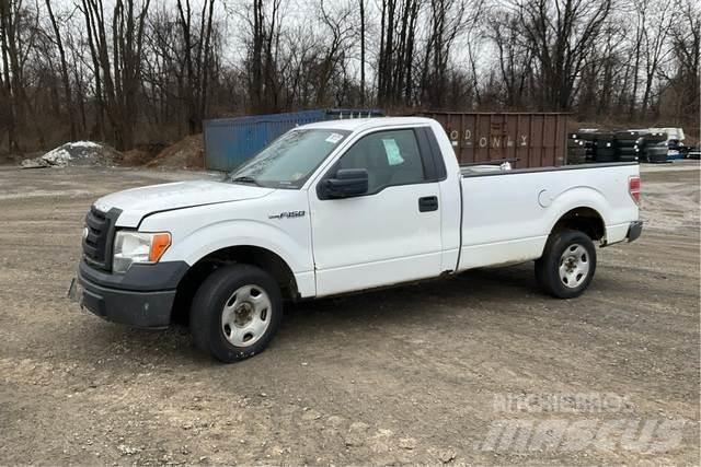 Ford F-150 XL أخرى