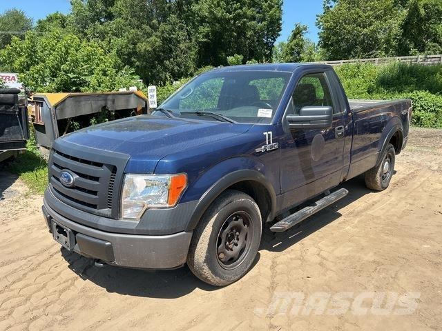 Ford F-150 XL شاحنات خفيفة/مفصلية الجوانب