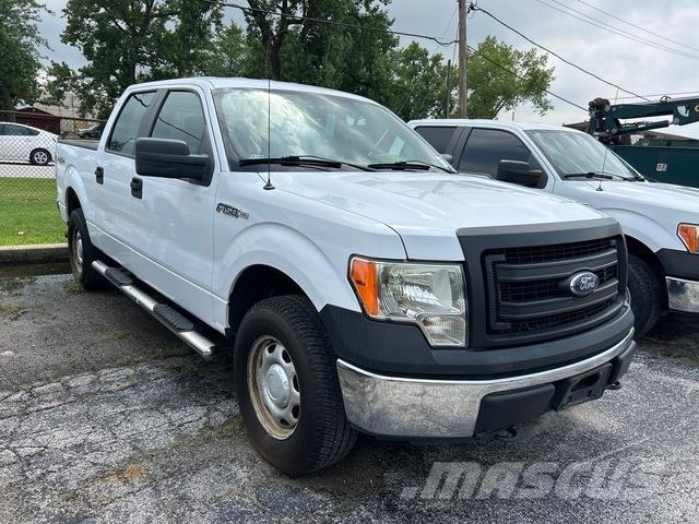Ford F-150 XL أخرى