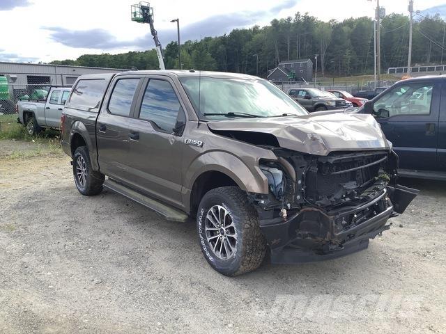 Ford F-150 XL شاحنات خفيفة/مفصلية الجوانب