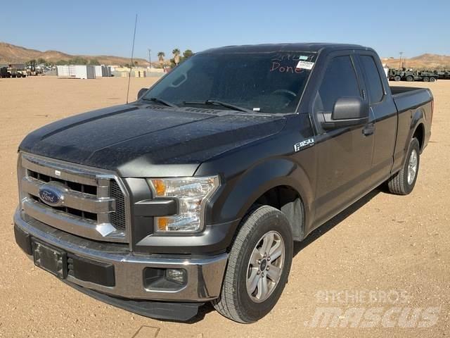 Ford F-150 XLT أخرى