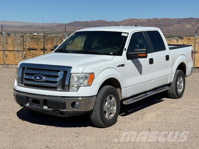 Ford F-150 XLT شاحنات خفيفة/مفصلية الجوانب