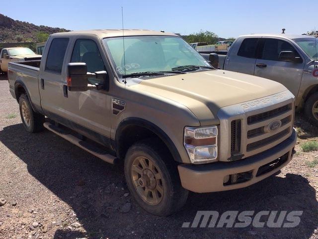 Ford F-250 شاحنات خفيفة/مفصلية الجوانب