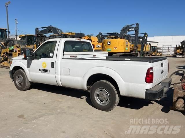 Ford F-250 أخرى
