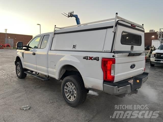 Ford F-250 أخرى