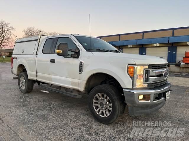 Ford F-250 أخرى
