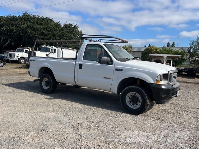 Ford F-250 شاحنات خفيفة/مفصلية الجوانب