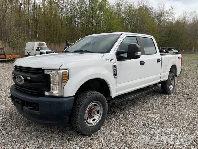 Ford F-250 أخرى