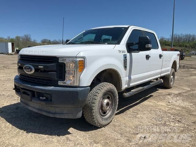 Ford F-250 أخرى